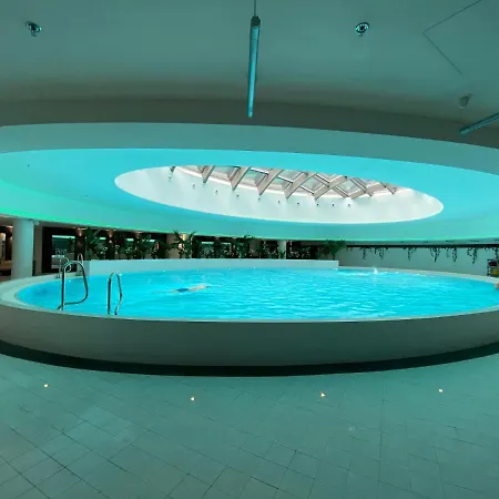 Hanza Tower Gold * Szczecin